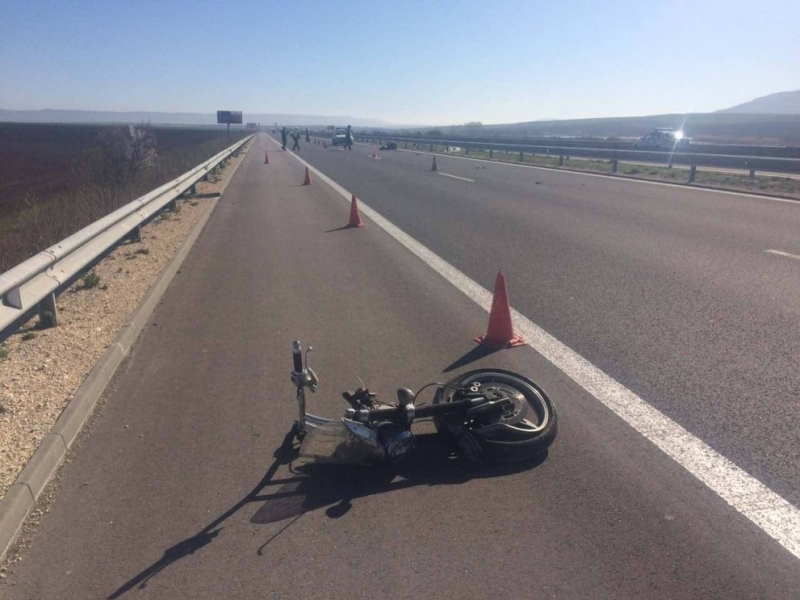 75-годишен моторист е с опасност за живота след катастрофа край Пловдив СНИМКА