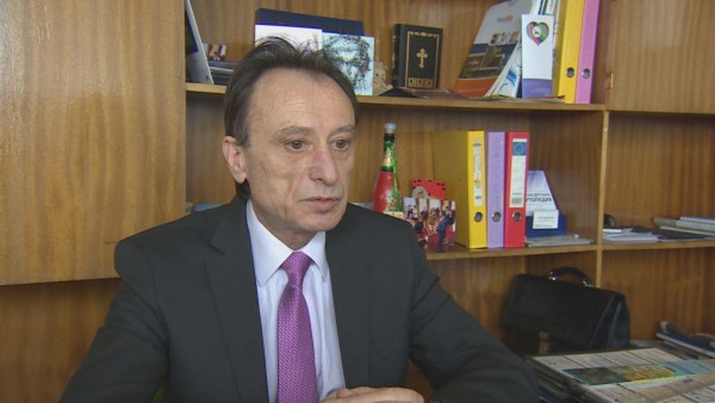 Бившият директор на Фонда за лечение на деца отива на съд