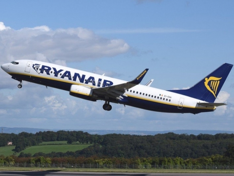 Ryanair пуска билети с 20% отстъпка за пътуване през есента