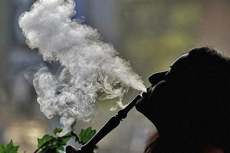 Мислят как да ограничат употребата на наргилета