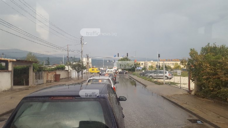 Задръстване блокира околовръстния път на Пловдив