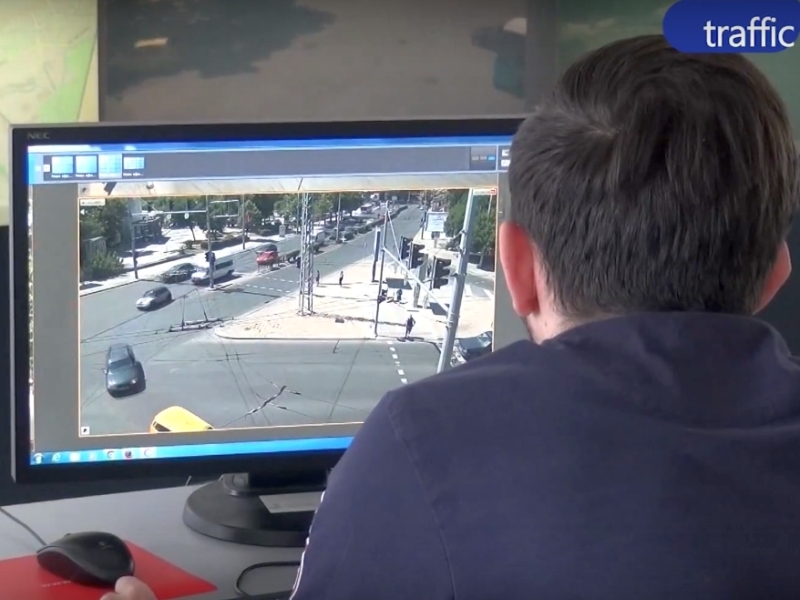 Как се борят със задръстванията в Пловдив и как работят “умните“ светофари ВИДЕО