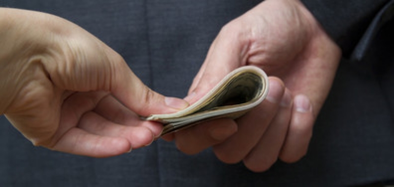 Арестуваните инспектори на БАБХ излизат на свобода, съдът ги пусна под гаранция