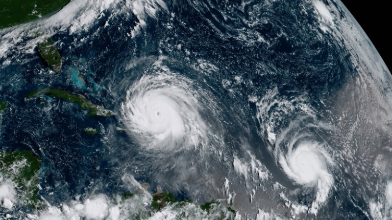 Нова мощна тропическа буря се заформя в Атлантическия океан