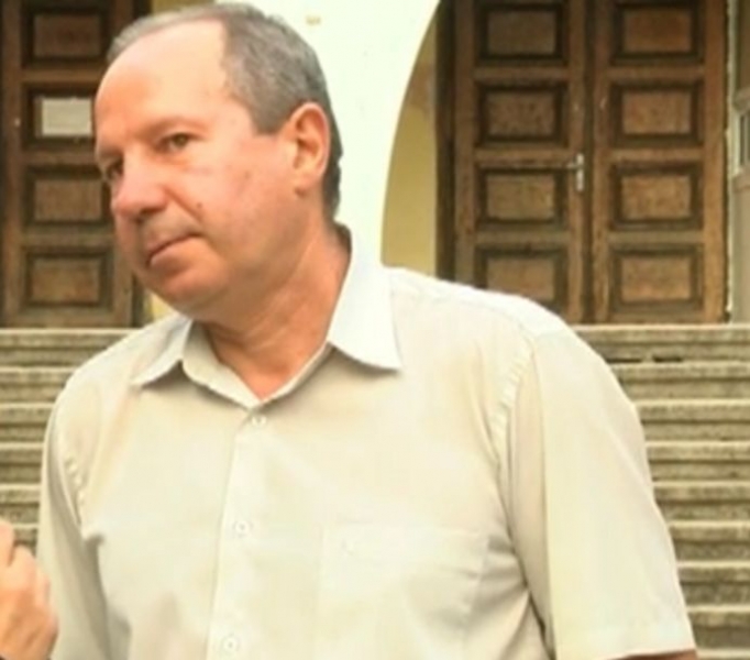 Пребитият учител от Садово е с наранявания по главата, изписан е от болницата