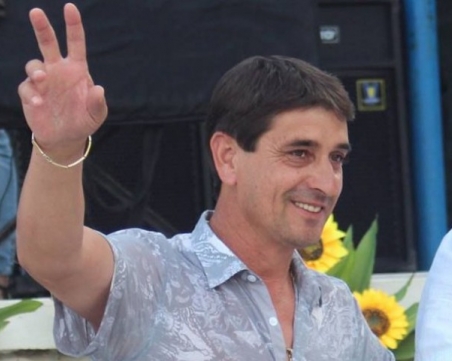 Арестуван за сводничество селски кмет остава на поста, пуснали го в неплатен