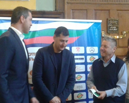 10 000 лева чакат носителя на Суперкупата по волейбол в Пловдив