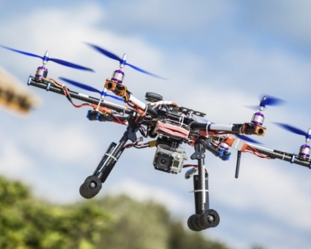 Участници от пет страни ще мерят сили в състезание с дронове на Гребната база