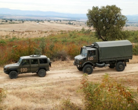 Млад военен се уби с картечница по време на учебни стрелби край Сливница