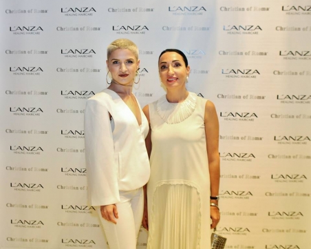 Звезда от Седмицата на модата в Ню Йорк с грандиозно шоу в столицата