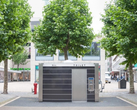 Новите ултрамодерни градски тоалетни разгорещиха пловдивския парламент