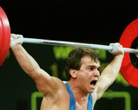 Ердоган се помоли за олимпийския шампион Наим Сюлейманоглу