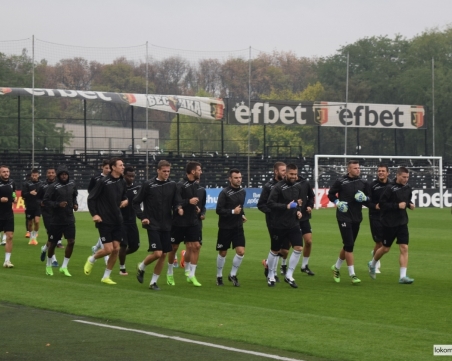 Реабилитираният Дани Кики отново в групата на Локо