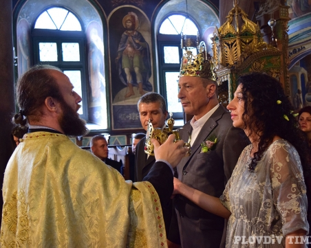 Ангел Гешев каза ДА на любимата си Магдалена