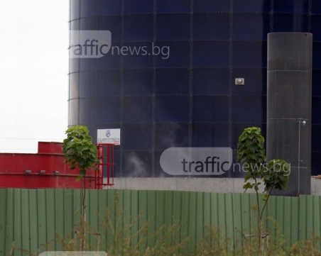 Авария в централата за биогаз в Труд? Пушек и задушлива миризма обгърнаха селото СНИМКИ