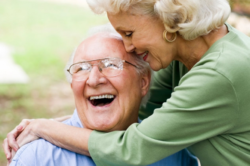 Отиди на гости на баба и дядо! Празнуваме Международния ден на възрастните хора