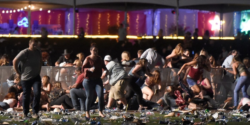 Откриха стрелба в Лас Вегас по време на концерт, има жертви ВИДЕО