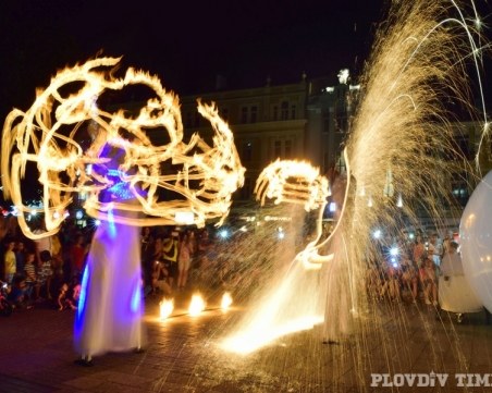 Огнена скулптура ще озари Пловдив! Остров Адата оживява