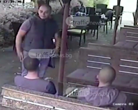 Младежи направиха бомба на заведение в Кючука! Познавате ли ги? ВИДЕО