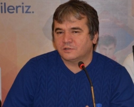 Преливат постоянно кръв на Наим Сюлейманоглу след операцията