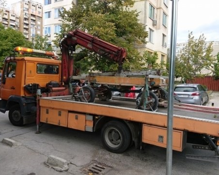 Директорът на Чистота се разгневи на каруца, подаде лично сигнал за боклука СНИМКИ