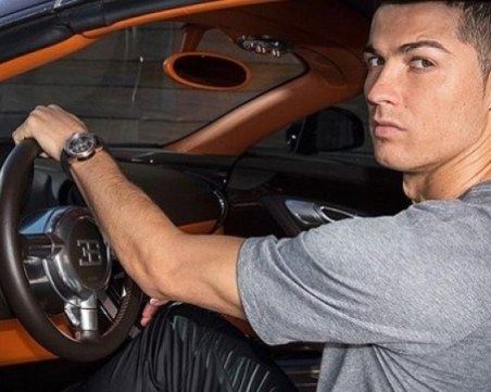 Удивителният автопарк на Роналдо за 7 млн. евро СНИМКИ