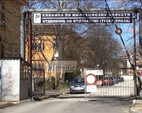 Бум на болните от хепатит А в Пловдив, клиниката по инфекциозни болести е препълнена