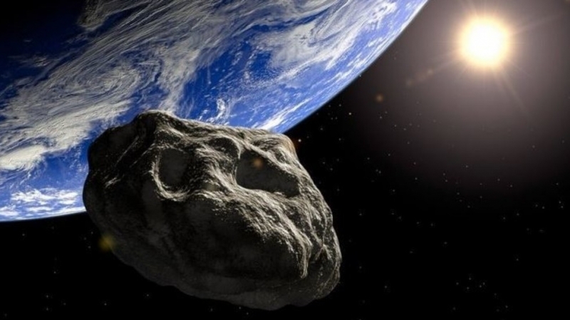 Астероид с размерите на къща прелита край Земята