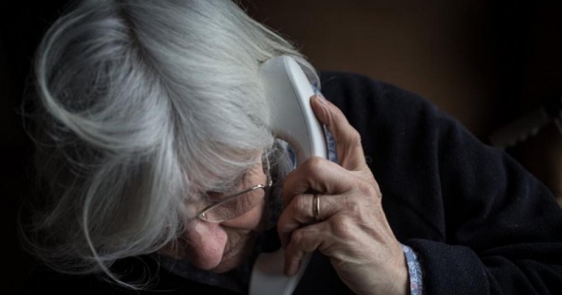 Банкови служители и лекари ще пазят пенсионерите в Пловдив от телефонните измамници