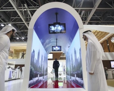 Край на гишетата за проверка в летищата в Дубай, заменя ги виртуална риба