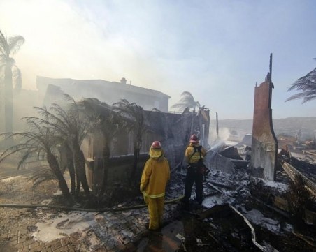 Жертвите на опустошителните пожари в Калифорния вече са 21