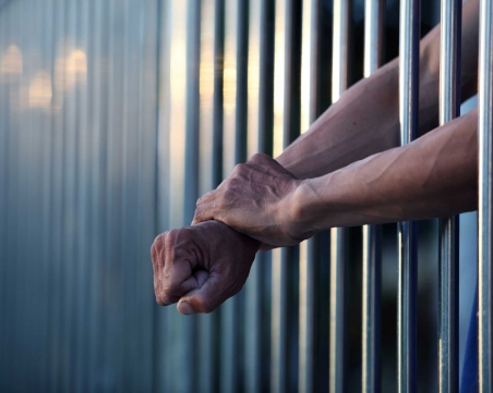 Пловдивчанин прекара нощта зад решетките, обидил полицай