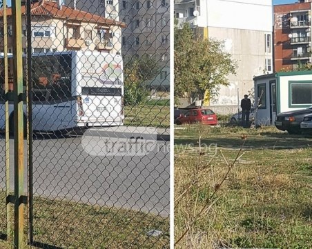 Природата зове! Шофьори и кондуктори в Пловдив ползват храстите за тоалетна СНИМКИ