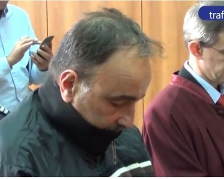 Прокуратурата в Пловдив: Подкупът бил в кутия от цигари, даден е пред самото Трето районно ВИДЕО