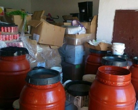 Полицаи иззеха 1500 килограма маслини с неясен произход СНИМКИ