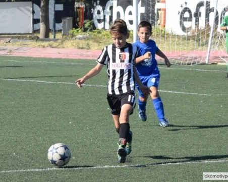 Децата на Локо вкараха 22 гола в един мач!