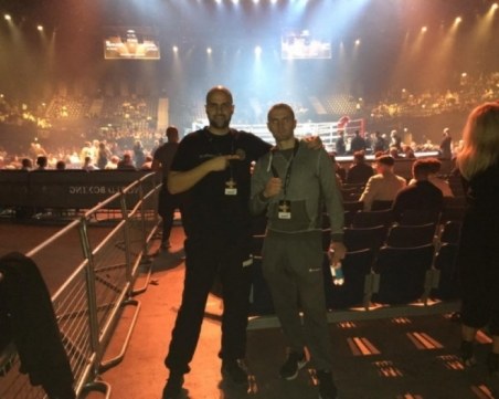 Наш боксьор подгря Кобрата със сензационна победа в Лондон