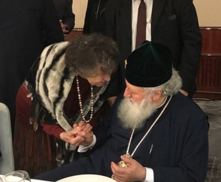 Стоянка Мутафова: Патриархът ме благослови за дълъг живот, но и това ми стига