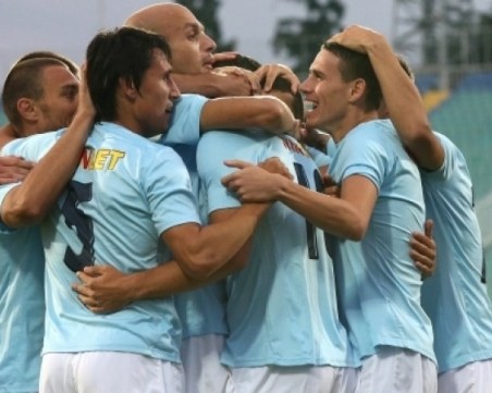 Дунав посреща Ботев с нов треньор