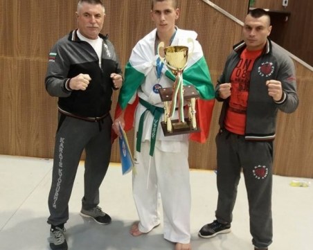 Каратист от Садово със сребро от европейското в Полша
