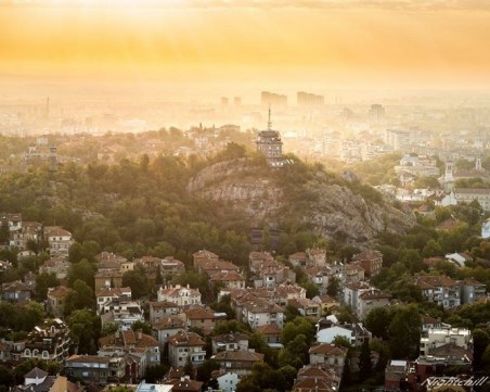 Живакът скача до 26 градуса днес в Пловдив, задава се слънчева седмица