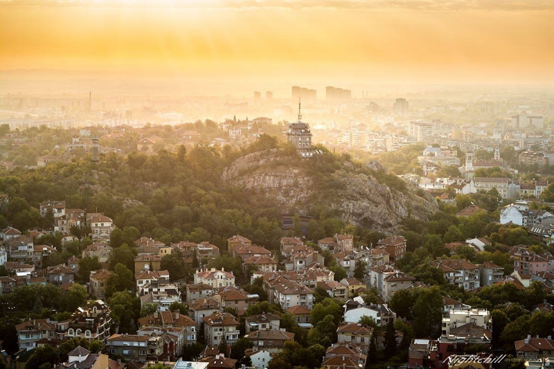 Живакът скача до 26 градуса днес в Пловдив, задава се слънчева седмица