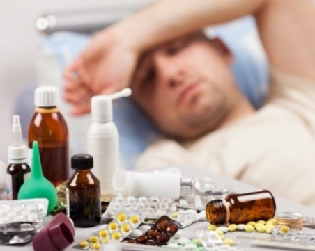 Топлото време крие рискове за здравето, атакуват ни 15 вируса