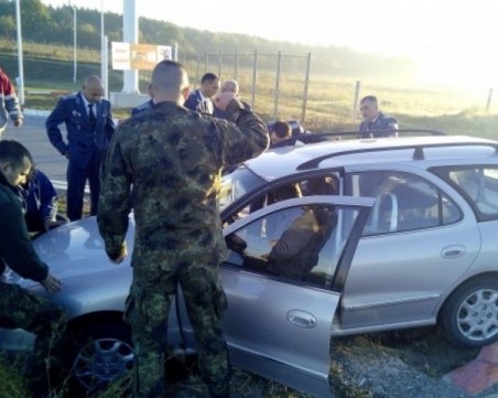Пловдивски командоси помогнаха на катастрофирал шофьор на АМ 