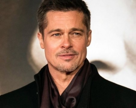 Брад Пит уличен в любовна афера с 21-годишна актриса