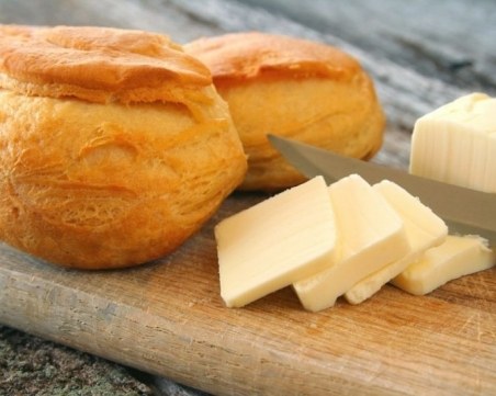 Пет от десет изследвани марки масло у нас – фалшиви