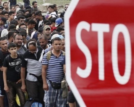 Австрия е готова да прати армия да пази външните граници на ЕС