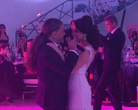 Наско от БТР и любимата му си казаха “Да!“ на приказна сватба СНИМКИ