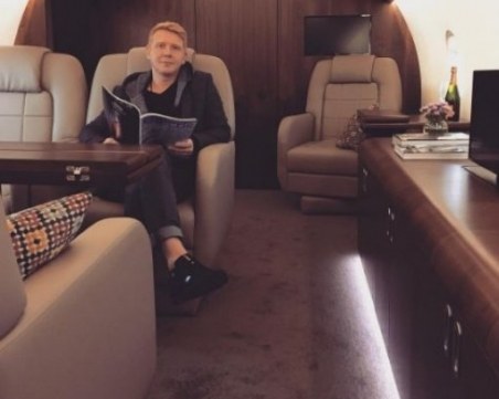 Псевдо гъзари наемат частни самолети само за няколко... снимки