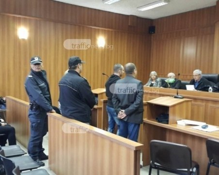 Убиецът Илиян често пиел, доста преди зверството счупил вратата на стаята на Милена СНИМКИ